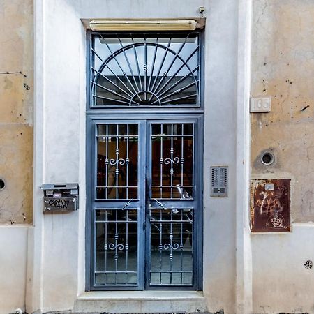 Apartment In Trastevere Rome Bagian luar foto