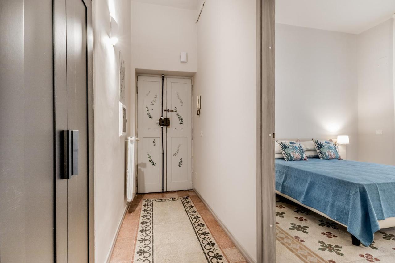 Apartment In Trastevere Rome Bagian luar foto