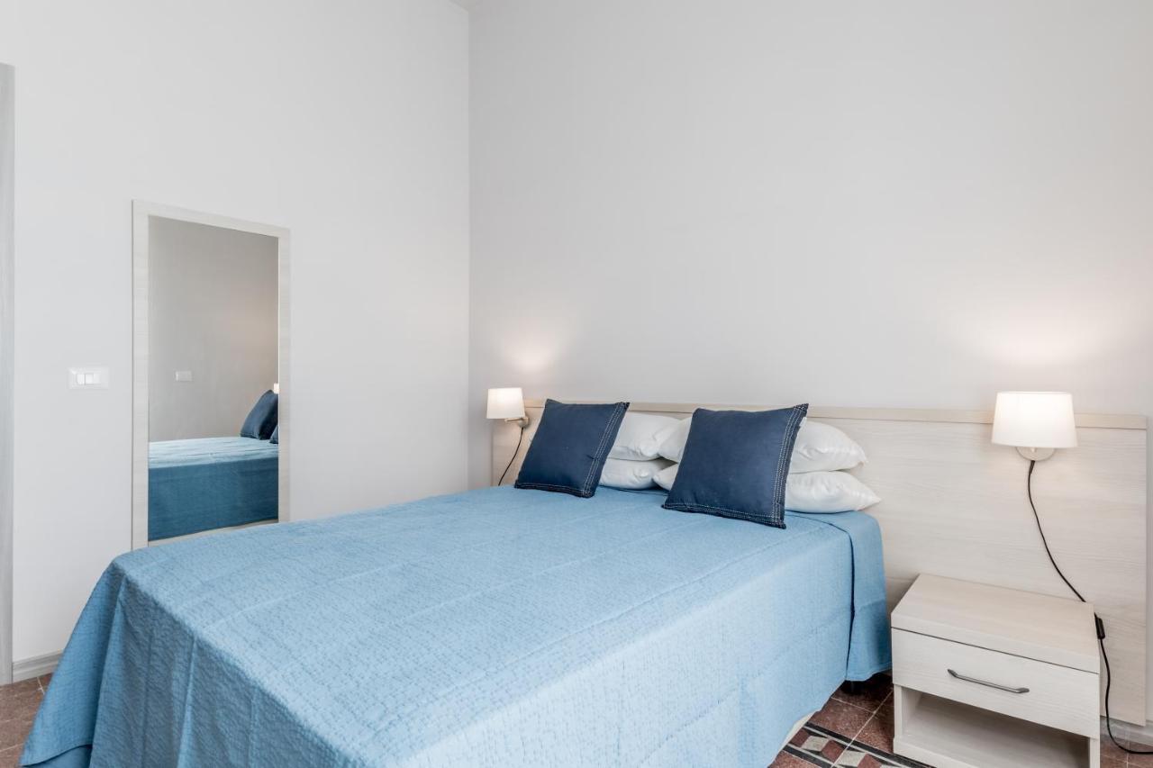 Apartment In Trastevere Rome Bagian luar foto